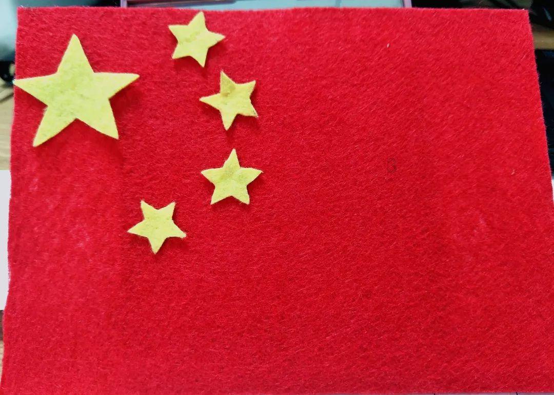 为获得免费“年货”,他们对车上的猪肋排动起了歪脑筋......